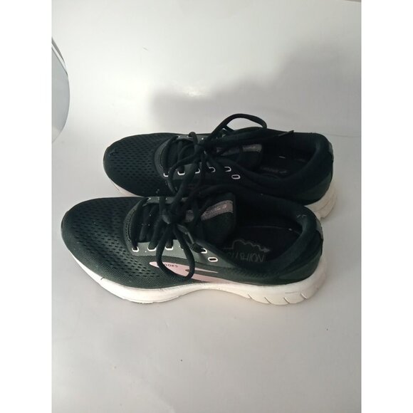 Size 8 Women's Brooks Signal 3 Black - 120349-1B-088 - Picture 5 of 11